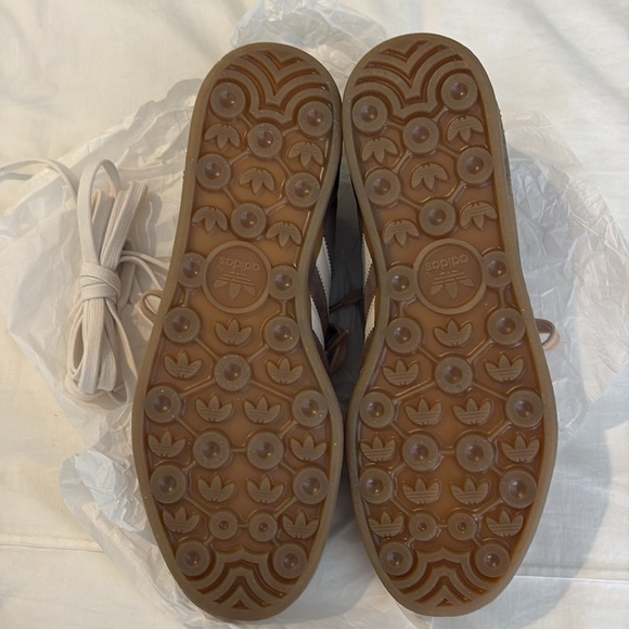 Brand New without box Men’s Adidas Original indoor Gazelle size 8.5. - Picture 3 of 5